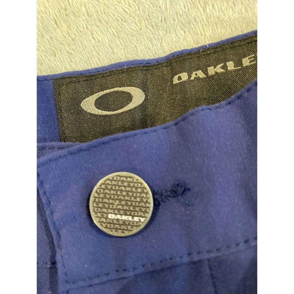 Oakley Shorts Mens Size 34 Waist Blue Nylon Blend 34